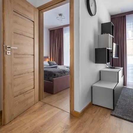 Cicha - Bezplatny Parking *