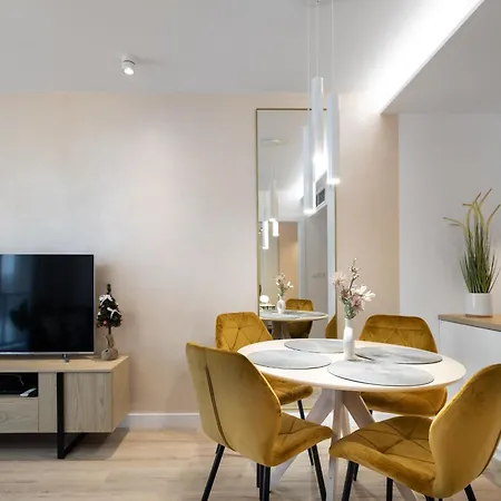 Cicha - Bezplatny Parking Apartment *