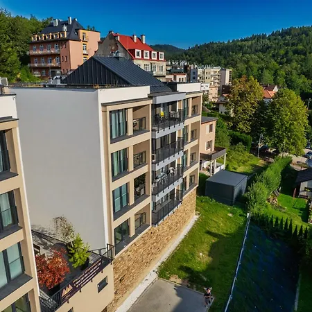 Cicha - Bezplatny Parking *