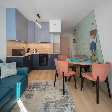 Cicha - Bezplatny Parking Apartment